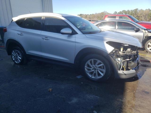 Photo 3 VIN: KM8J33A49GU217138 - HYUNDAI TUCSON 