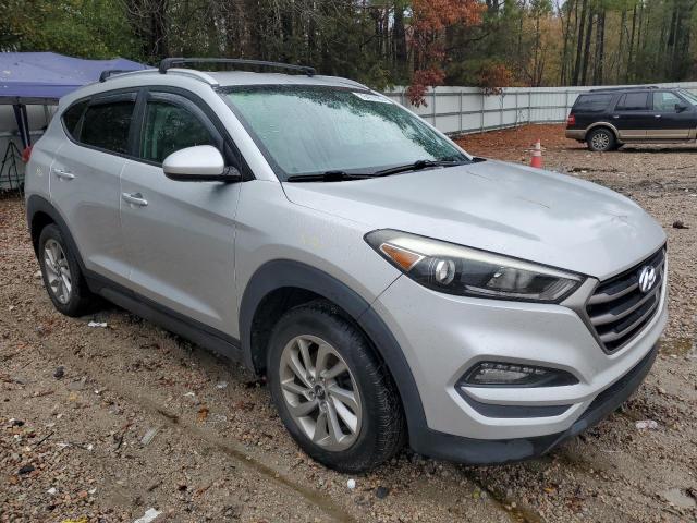 Photo 3 VIN: KM8J33A49GU238555 - HYUNDAI TUCSON 