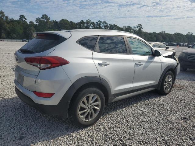 Photo 2 VIN: KM8J33A49HU267541 - HYUNDAI TUCSON LIM 