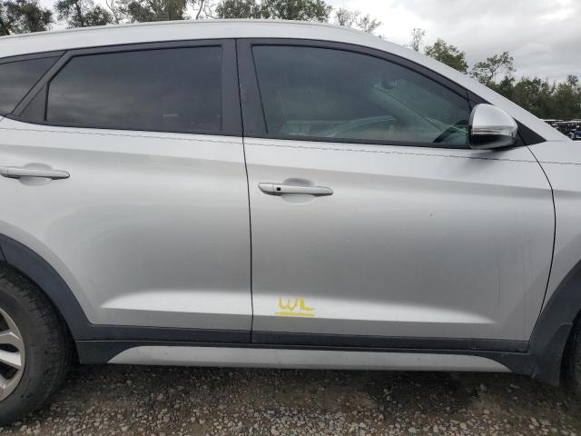 Photo 12 VIN: KM8J33A49HU427062 - HYUNDAI TUCSON LIM 