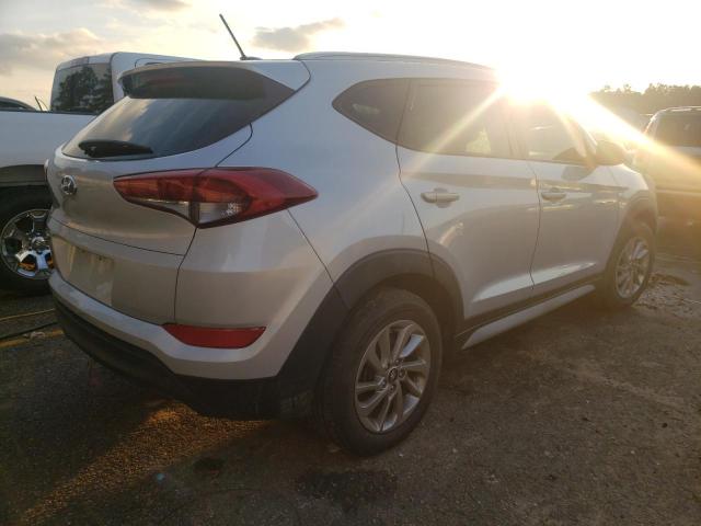 Photo 3 VIN: KM8J33A49HU435789 - HYUNDAI TUCSON 