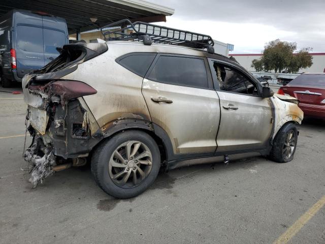 Photo 2 VIN: KM8J33A49JU603887 - HYUNDAI TUCSON SEL 