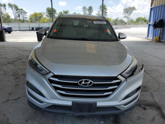 Photo 4 VIN: KM8J33A49JU665743 - HYUNDAI TUCSON SEL 