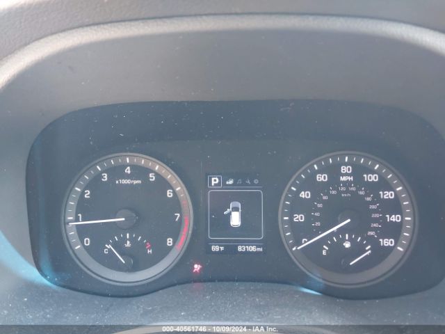 Photo 6 VIN: KM8J33A49JU692912 - HYUNDAI TUCSON 