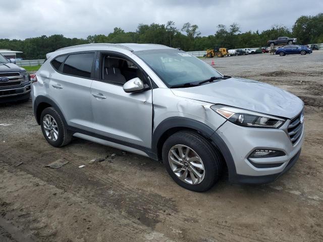 Photo 3 VIN: KM8J33A49JU712737 - HYUNDAI TUCSON SEL 