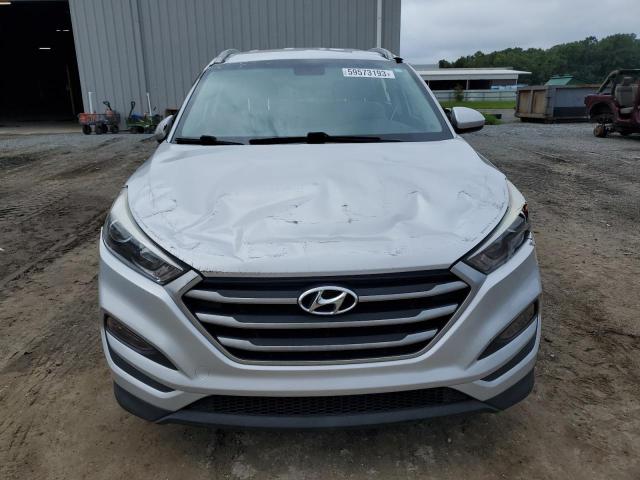 Photo 4 VIN: KM8J33A49JU712737 - HYUNDAI TUCSON SEL 