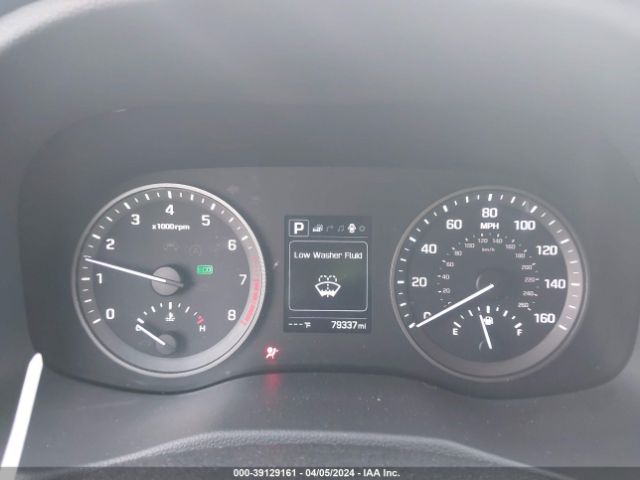 Photo 6 VIN: KM8J33A49JU774235 - HYUNDAI TUCSON 