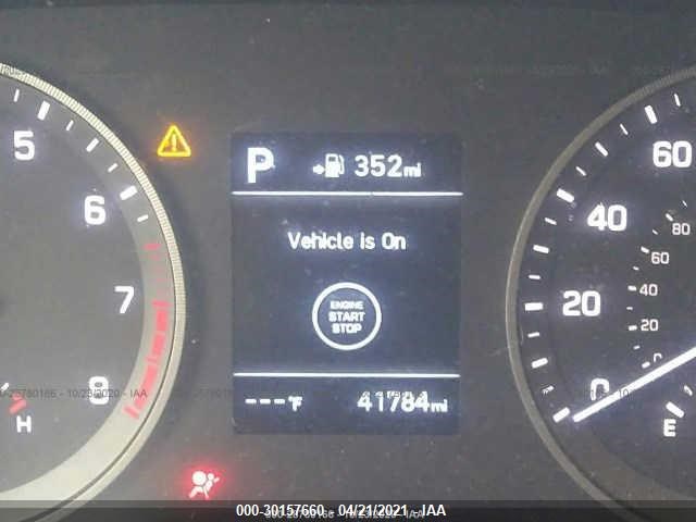 Photo 6 VIN: KM8J33A49KU062860 - HYUNDAI TUCSON 