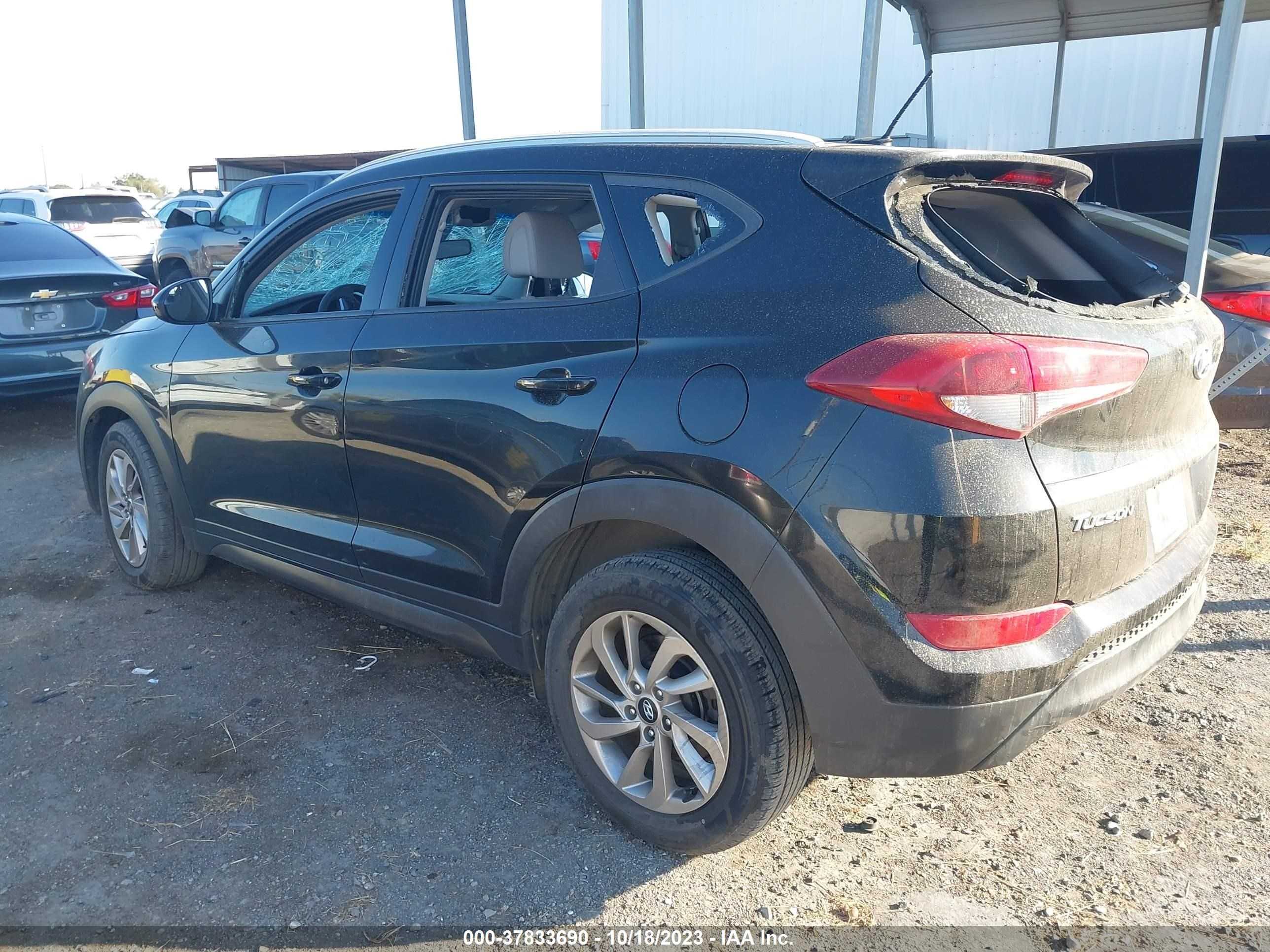 Photo 2 VIN: KM8J33A4XGU091274 - HYUNDAI TUCSON 