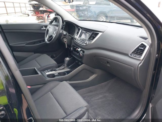 Photo 4 VIN: KM8J33A4XGU222025 - HYUNDAI TUCSON 