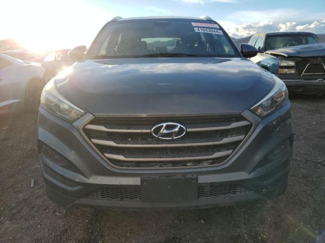 Photo 4 VIN: KM8J33A4XGU236944 - HYUNDAI TUCSON 