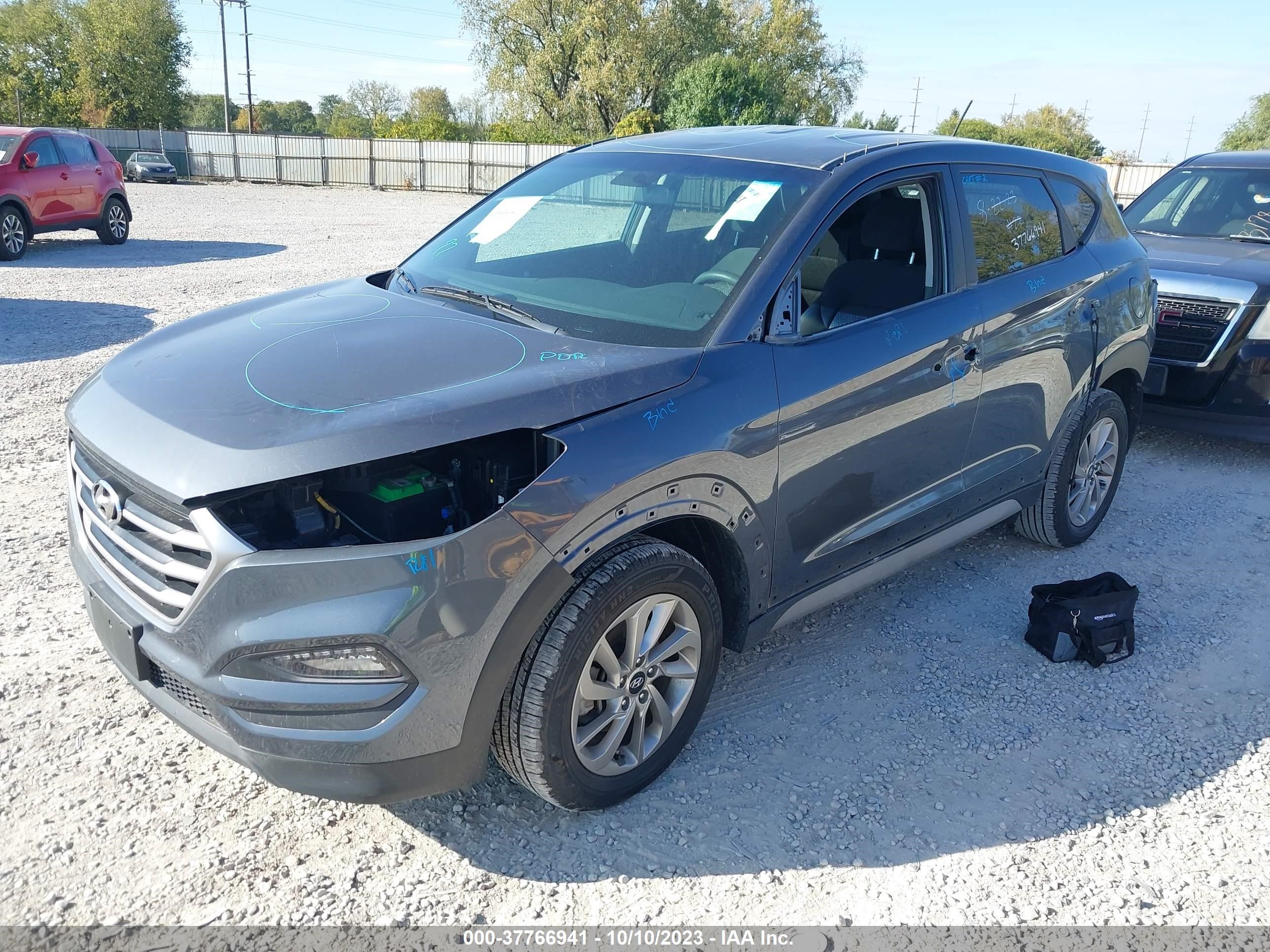 Photo 1 VIN: KM8J33A4XHU443075 - HYUNDAI TUCSON 