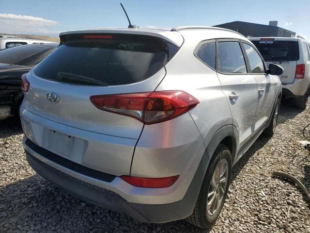 Photo 2 VIN: KM8J33A4XHU493460 - HYUNDAI TUCSON LIM 