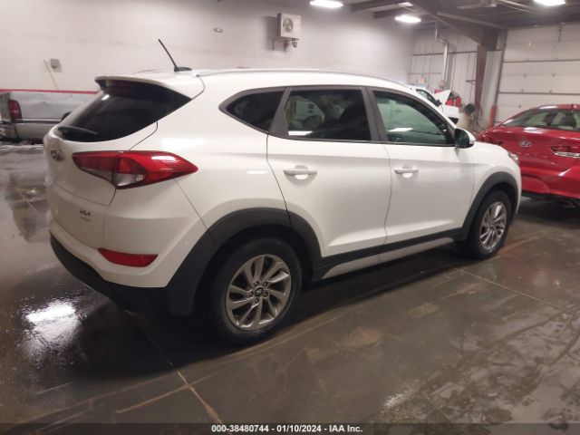 Photo 3 VIN: KM8J33A4XHU500133 - HYUNDAI TUCSON 