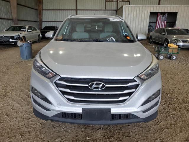 Photo 4 VIN: KM8J33A4XHU556556 - HYUNDAI TUCSON 