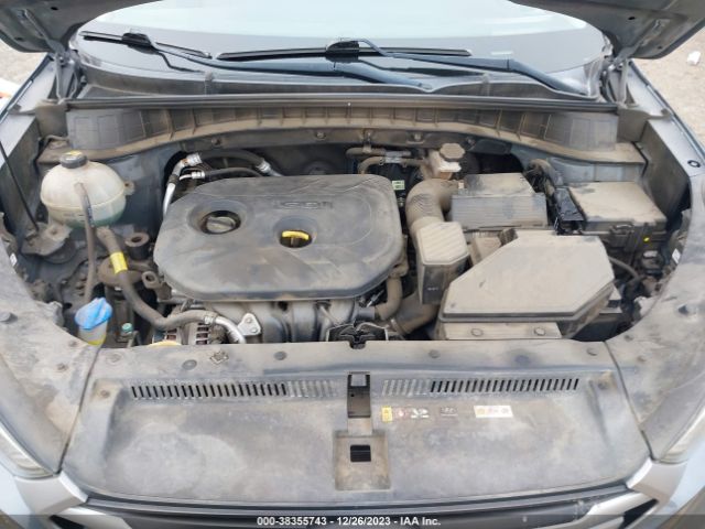 Photo 9 VIN: KM8J33A4XHU575947 - HYUNDAI TUCSON 