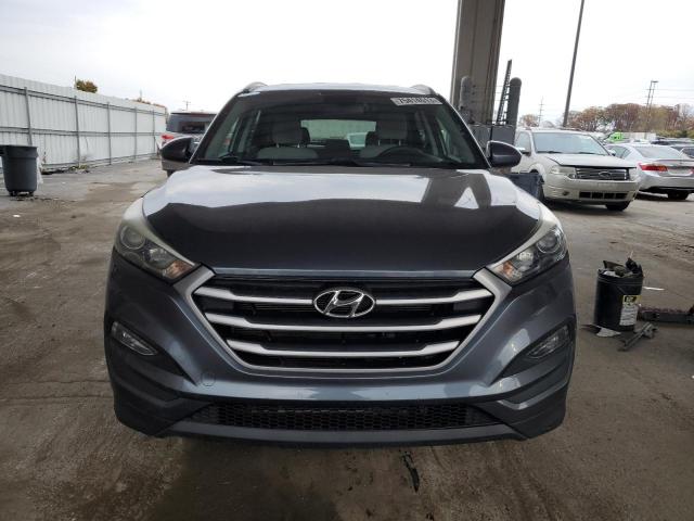 Photo 4 VIN: KM8J33A4XJU597520 - HYUNDAI TUCSON 