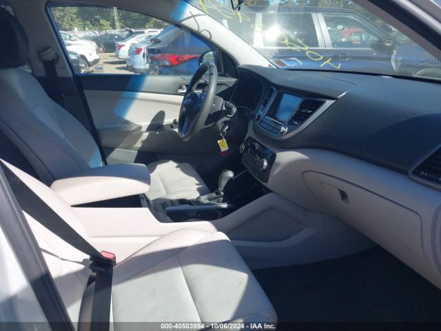 Photo 4 VIN: KM8J33A4XJU609164 - HYUNDAI TUCSON 