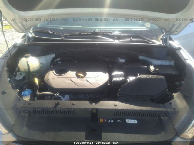 Photo 9 VIN: KM8J33A4XJU623274 - HYUNDAI TUCSON 