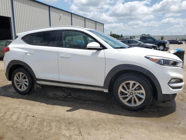 Photo 3 VIN: KM8J33A4XJU630578 - HYUNDAI TUCSON SEL 