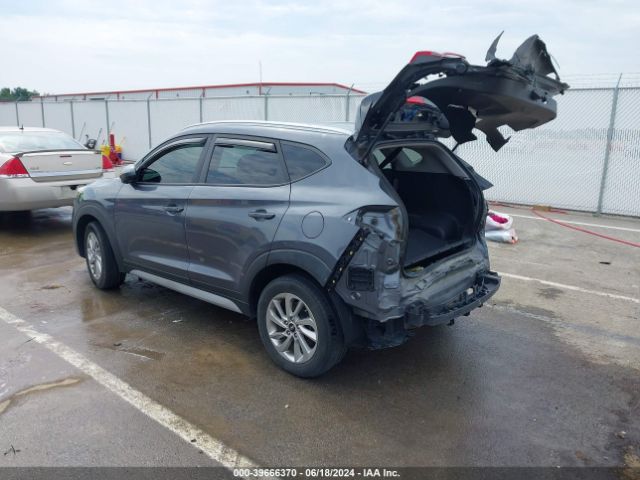 Photo 2 VIN: KM8J33A4XJU663497 - HYUNDAI TUCSON 