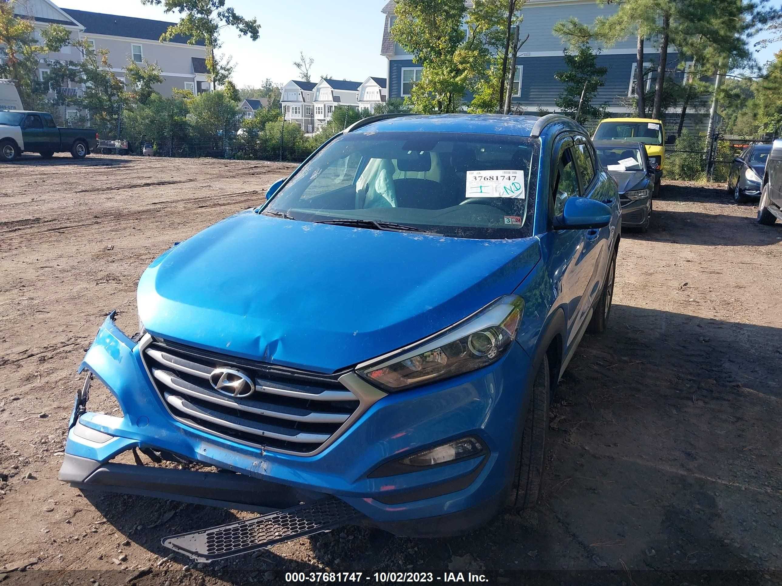 Photo 1 VIN: KM8J33A4XJU704758 - HYUNDAI TUCSON 