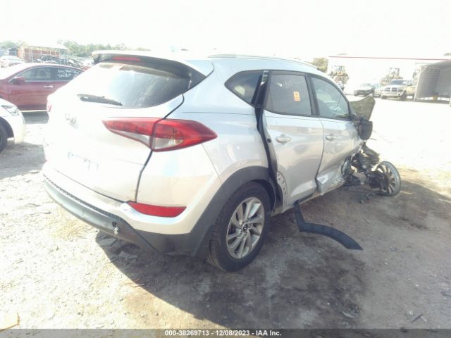 Photo 3 VIN: KM8J33A4XJU711371 - HYUNDAI TUCSON 