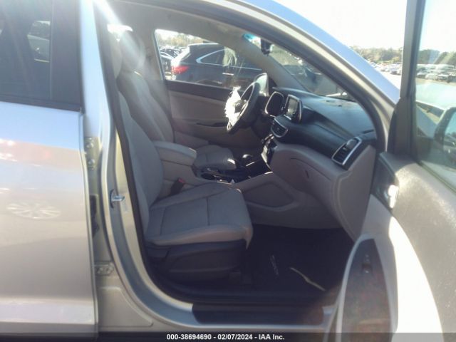 Photo 4 VIN: KM8J33A4XKU894398 - HYUNDAI TUCSON 