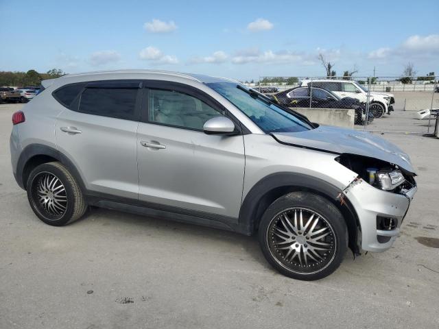 Photo 3 VIN: KM8J33A4XLU187822 - HYUNDAI TUCSON LIM 