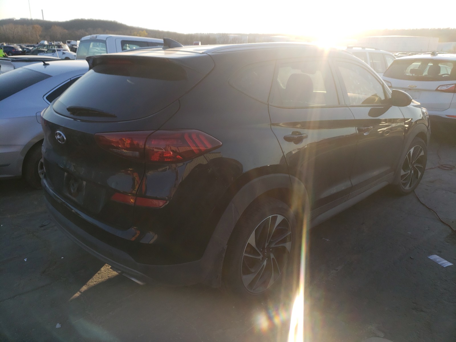 Photo 3 VIN: KM8J33AL1KU893485 - HYUNDAI TUCSON LIM 