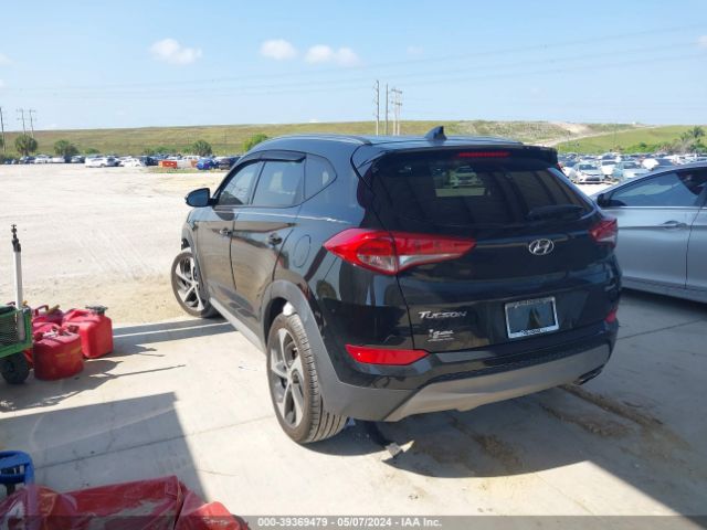 Photo 2 VIN: KM8J33AL2JU697831 - HYUNDAI TUCSON 