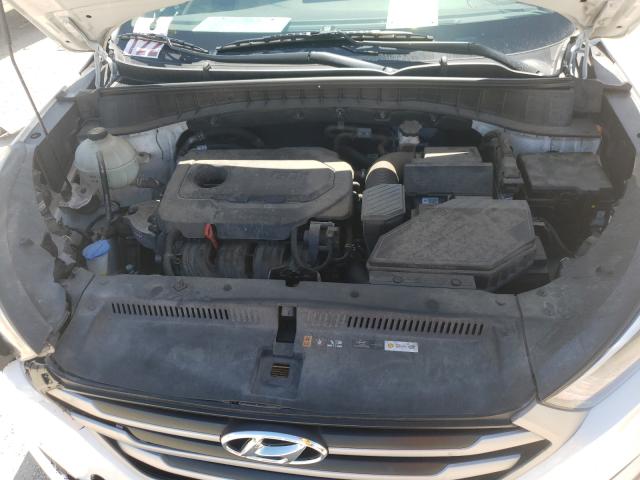 Photo 6 VIN: KM8J33AL2JU771569 - HYUNDAI TUCSON SPO 