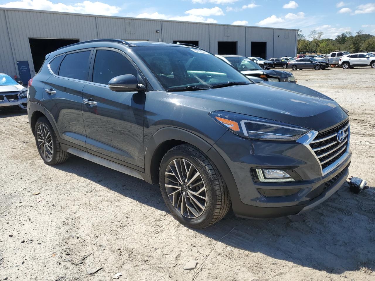 Photo 3 VIN: KM8J33AL2KU022451 - HYUNDAI TUCSON 