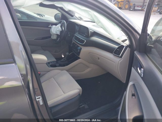 Photo 4 VIN: KM8J33AL2LU210372 - HYUNDAI TUCSON 