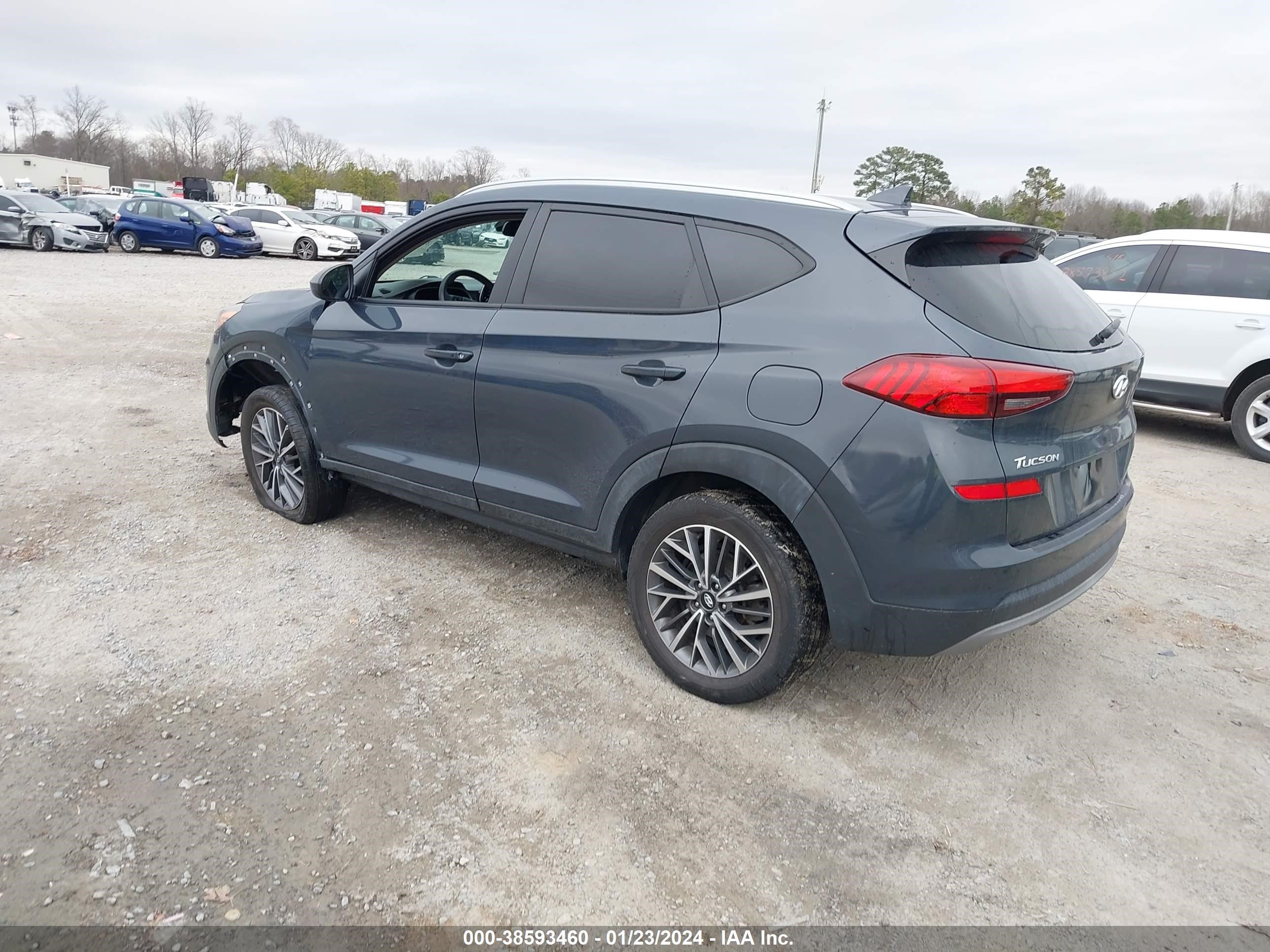 Photo 2 VIN: KM8J33AL4LU109558 - HYUNDAI TUCSON 