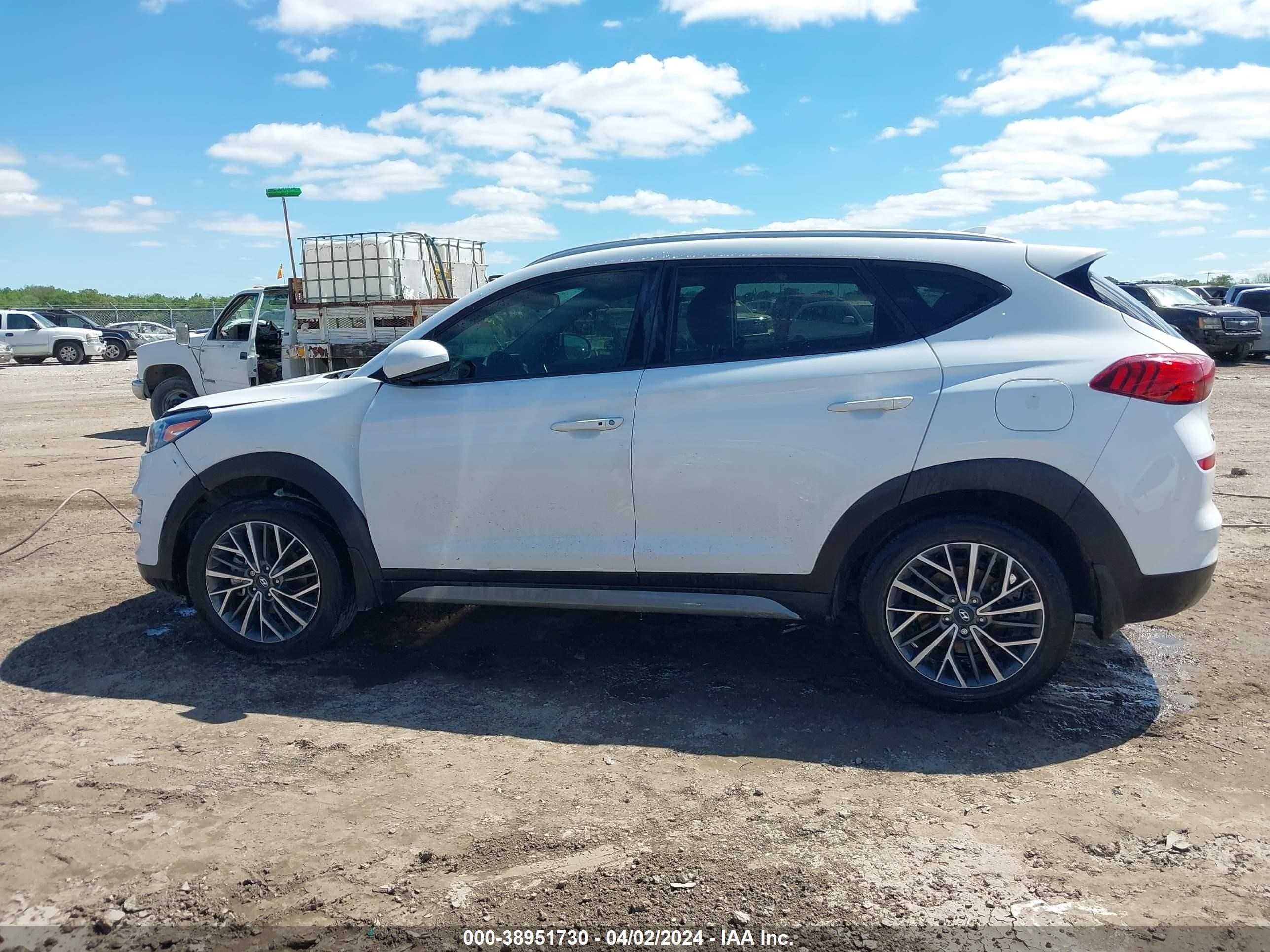 Photo 13 VIN: KM8J33AL4MU296981 - HYUNDAI TUCSON 