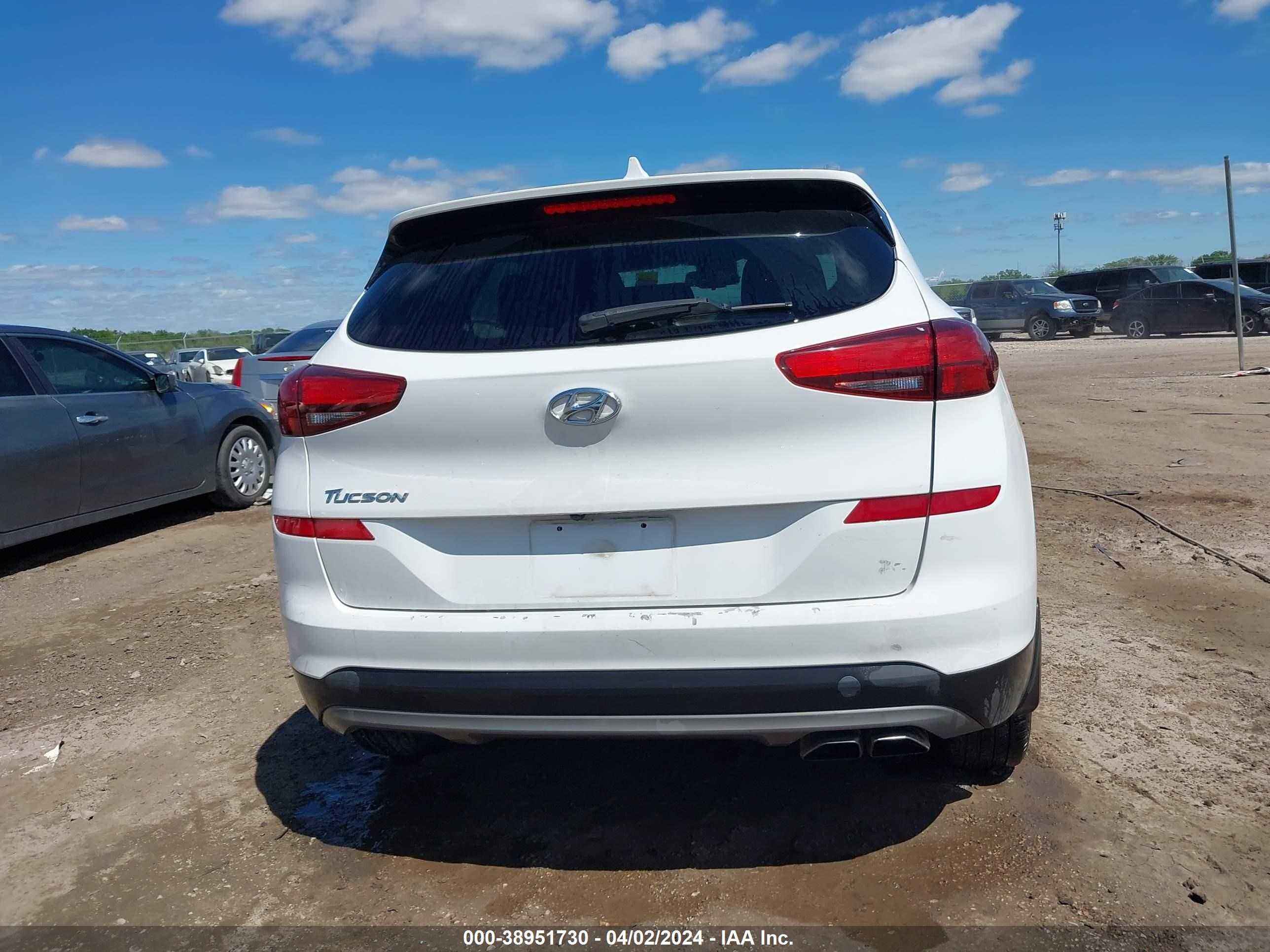 Photo 15 VIN: KM8J33AL4MU296981 - HYUNDAI TUCSON 