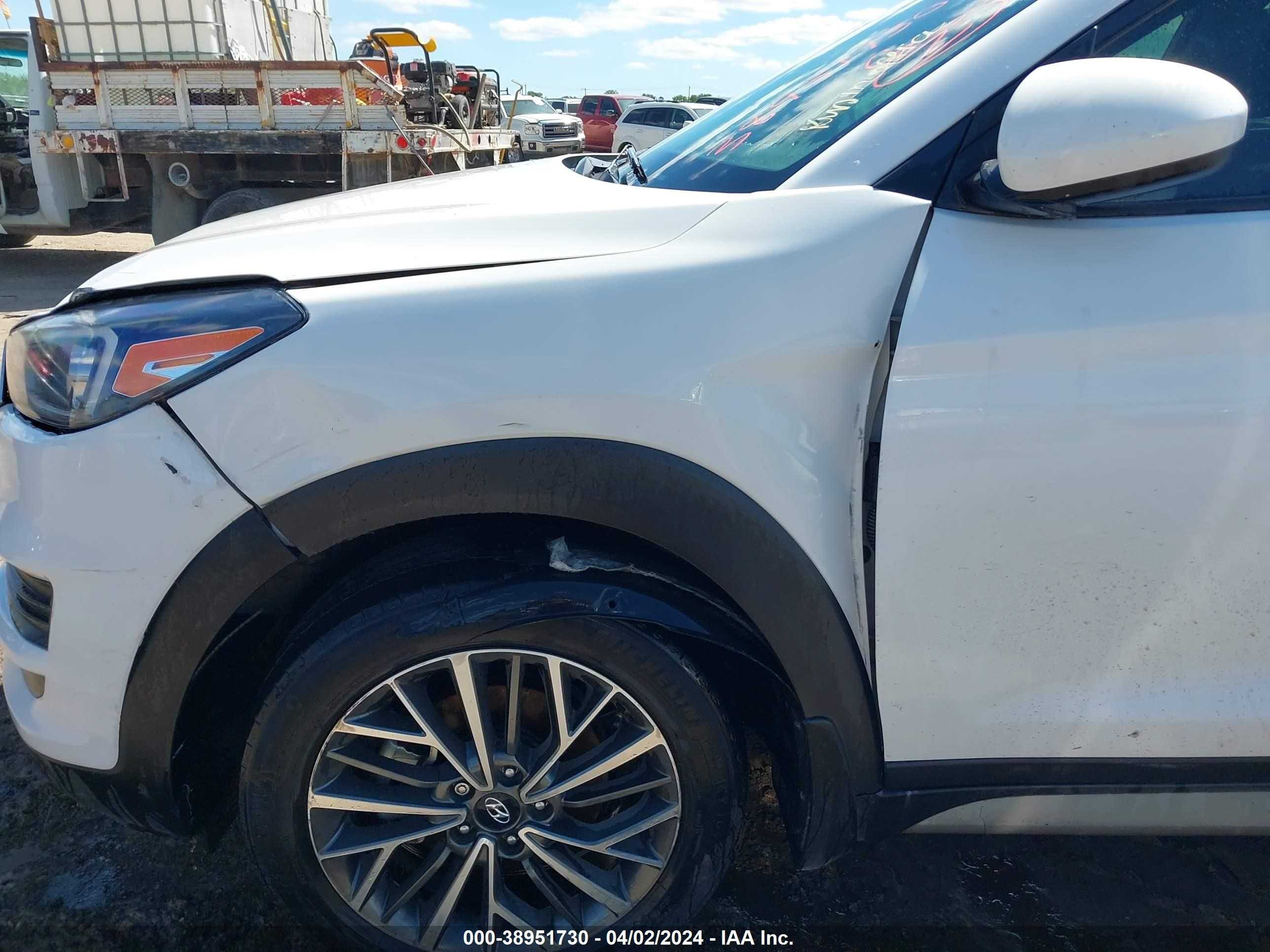 Photo 5 VIN: KM8J33AL4MU296981 - HYUNDAI TUCSON 