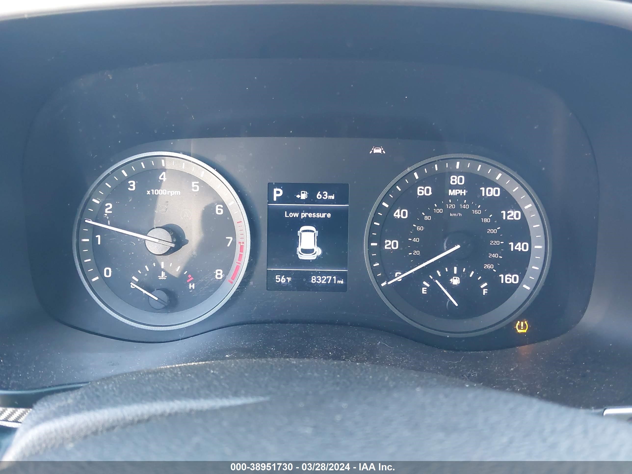 Photo 6 VIN: KM8J33AL4MU296981 - HYUNDAI TUCSON 