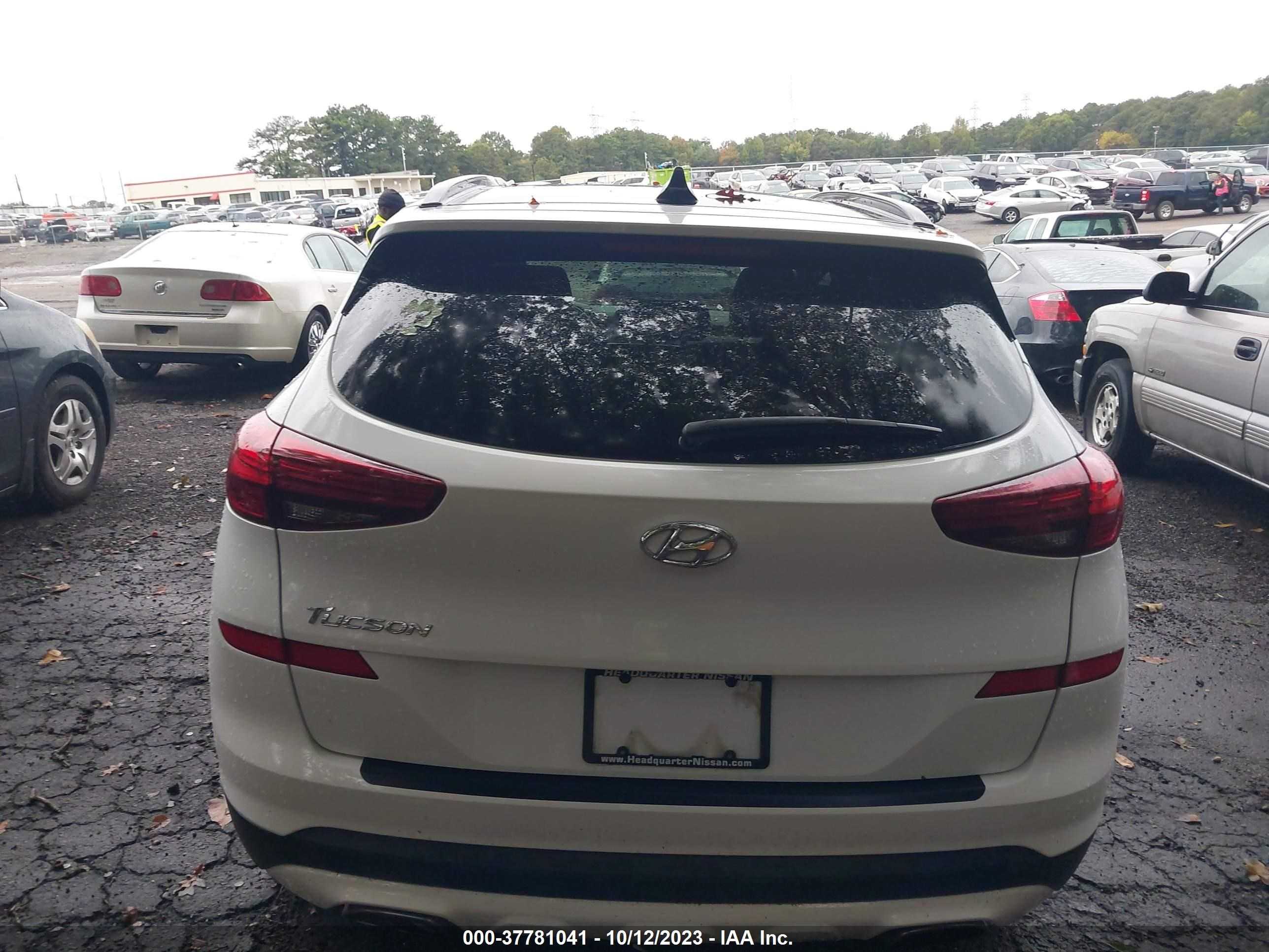 Photo 15 VIN: KM8J33AL5KU936449 - HYUNDAI TUCSON 