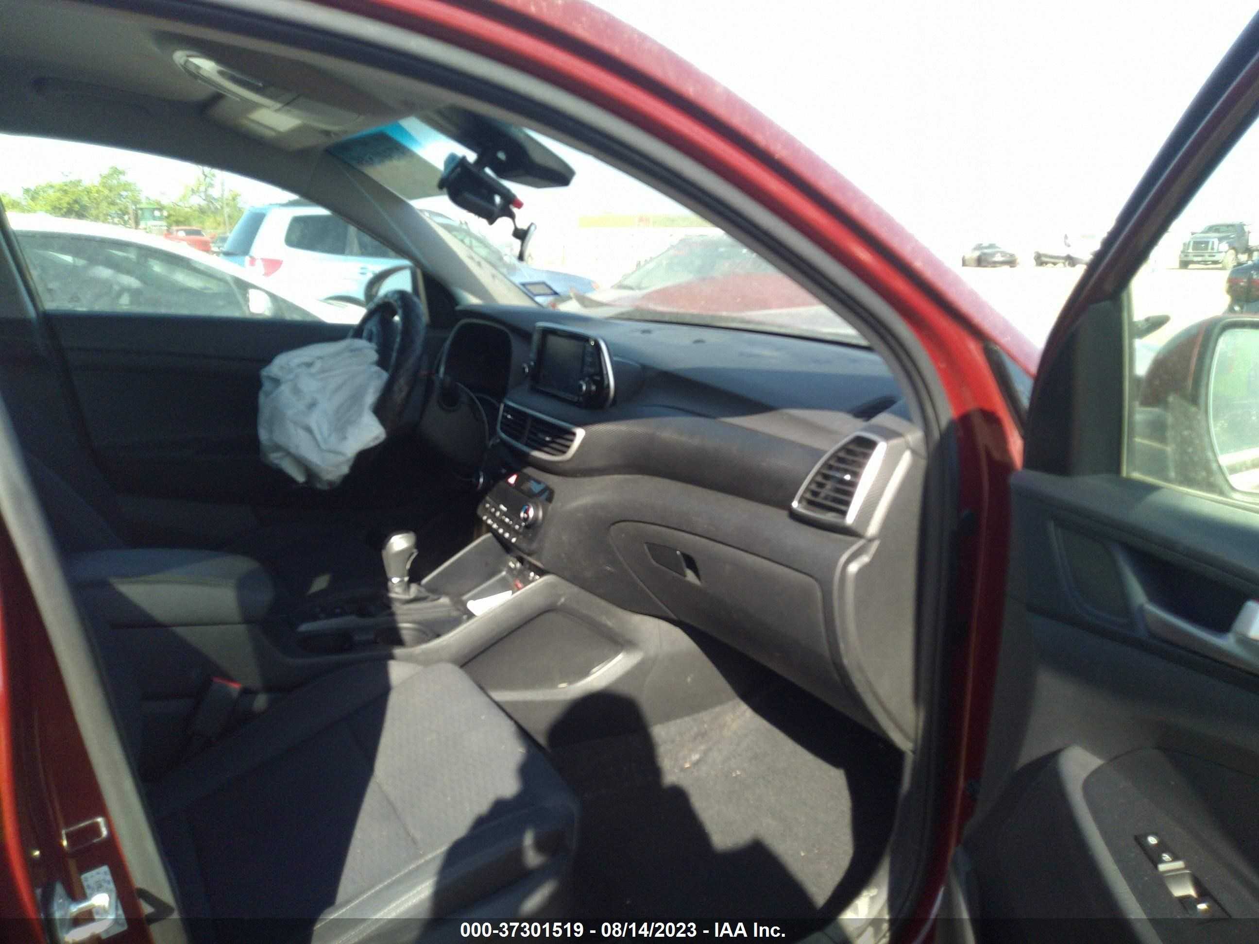 Photo 4 VIN: KM8J33AL5LU227327 - HYUNDAI TUCSON 