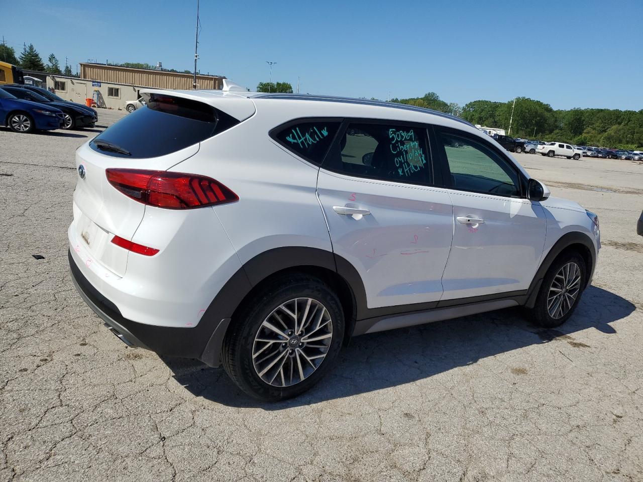 Photo 2 VIN: KM8J33AL6KU003692 - HYUNDAI TUCSON 