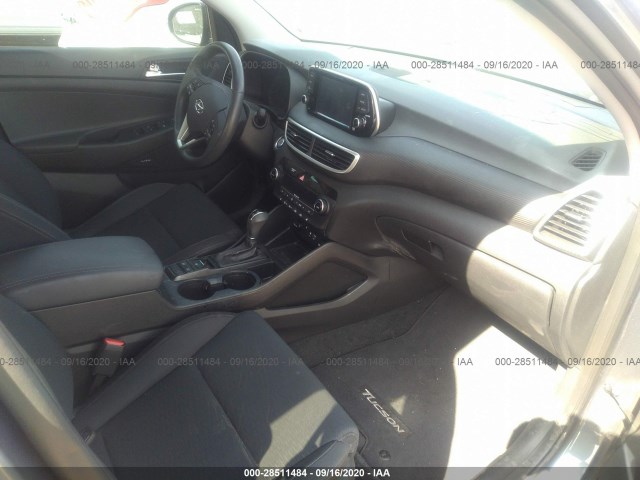 Photo 4 VIN: KM8J33AL6KU924438 - HYUNDAI TUCSON 