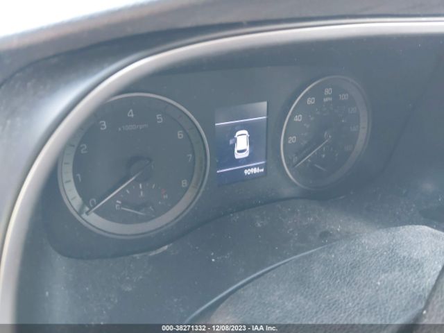 Photo 6 VIN: KM8J33AL7KU900018 - HYUNDAI TUCSON 