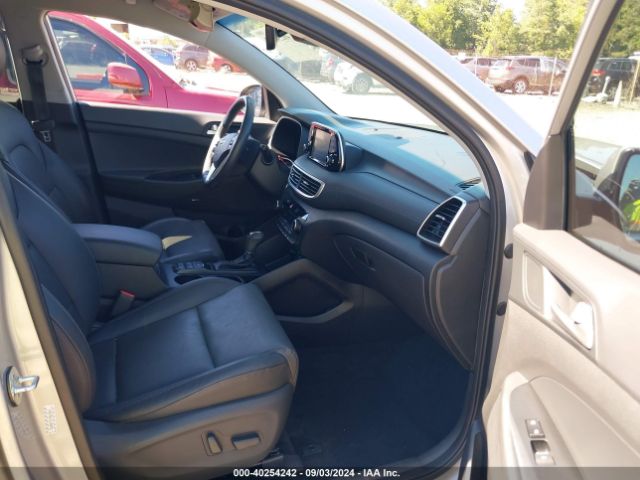 Photo 4 VIN: KM8J33AL7LU186716 - HYUNDAI TUCSON 