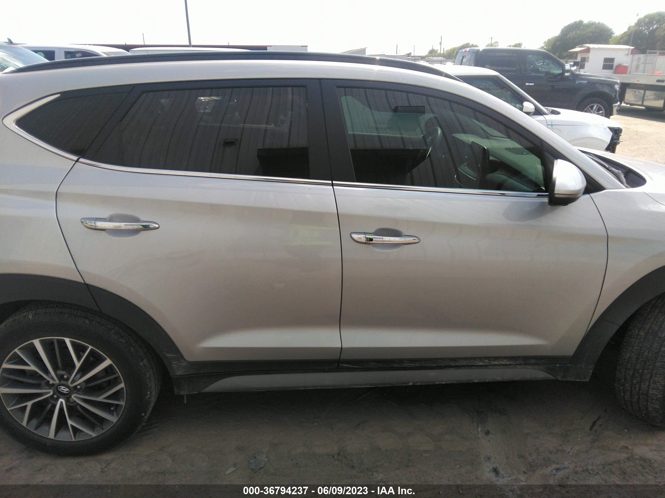 Photo 13 VIN: KM8J33AL7LU280174 - HYUNDAI TUCSON 