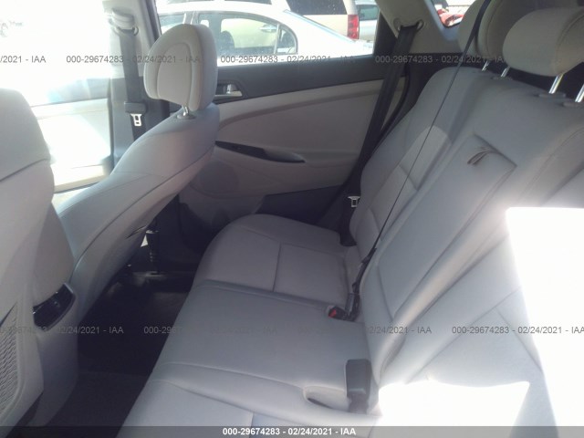 Photo 7 VIN: KM8J33AL8JU800749 - HYUNDAI TUCSON 