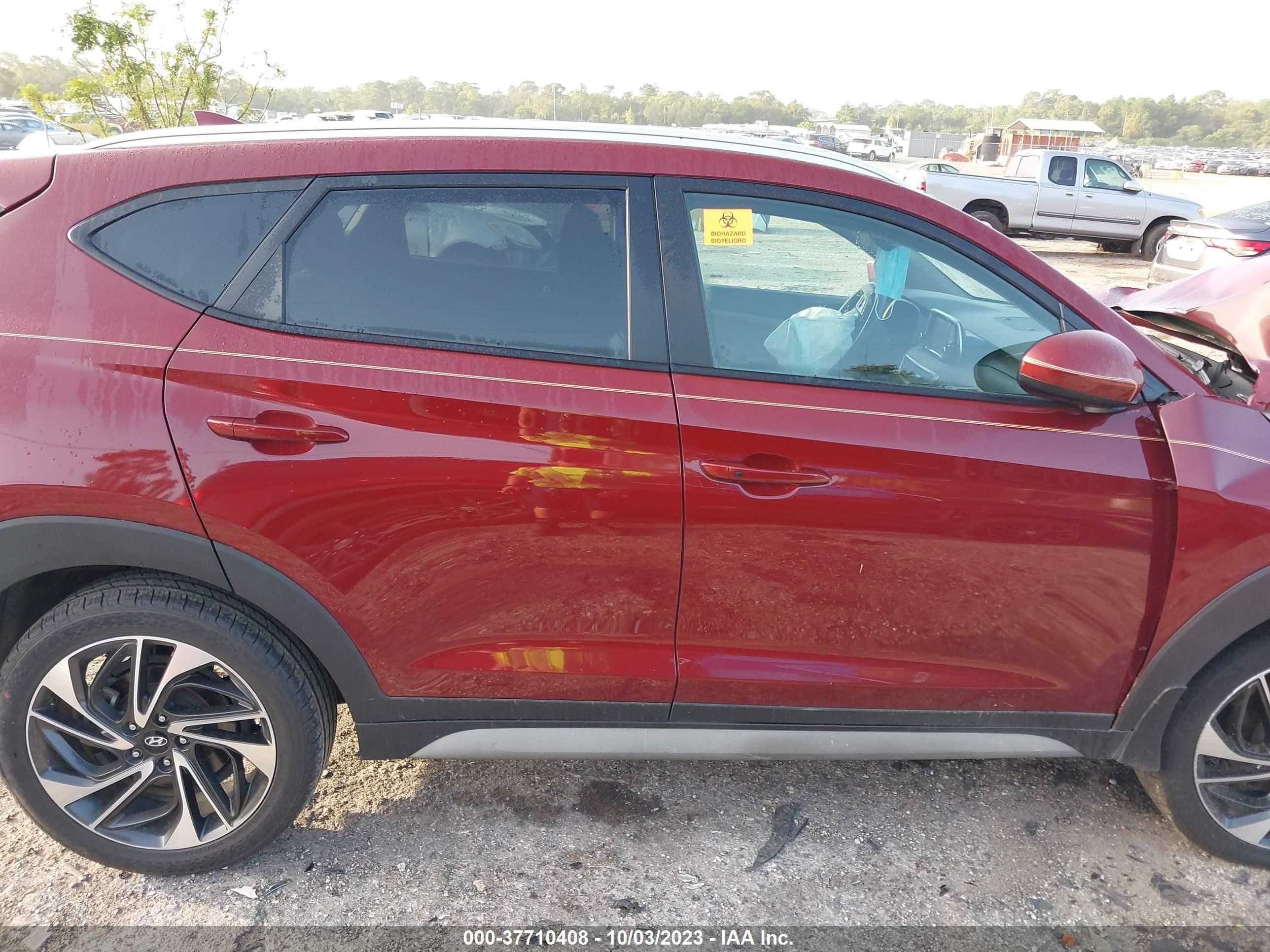 Photo 12 VIN: KM8J33ALXKU890990 - HYUNDAI TUCSON 