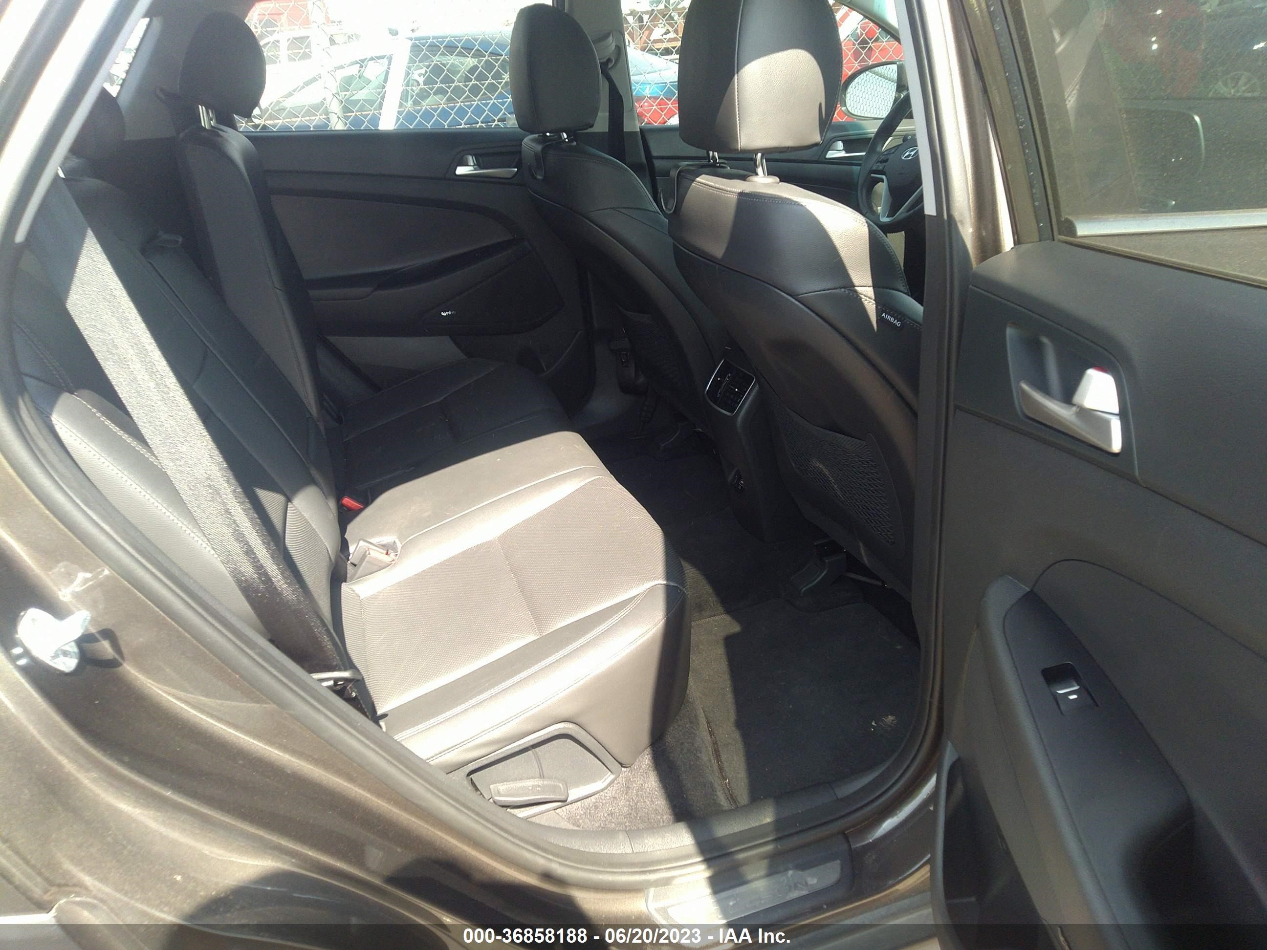 Photo 7 VIN: KM8J33ALXLU113968 - HYUNDAI TUCSON 