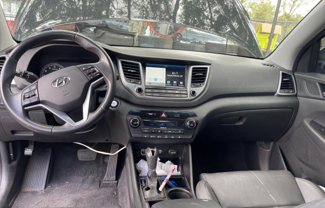 Photo 8 VIN: KM8J3CA20GU115029 - HYUNDAI TUCSON LIM 